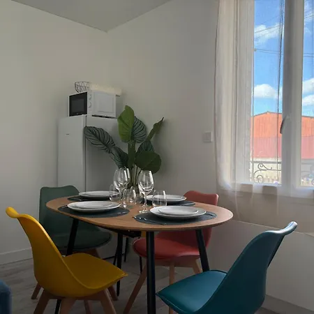 Bienvenue Au Nest Apartment